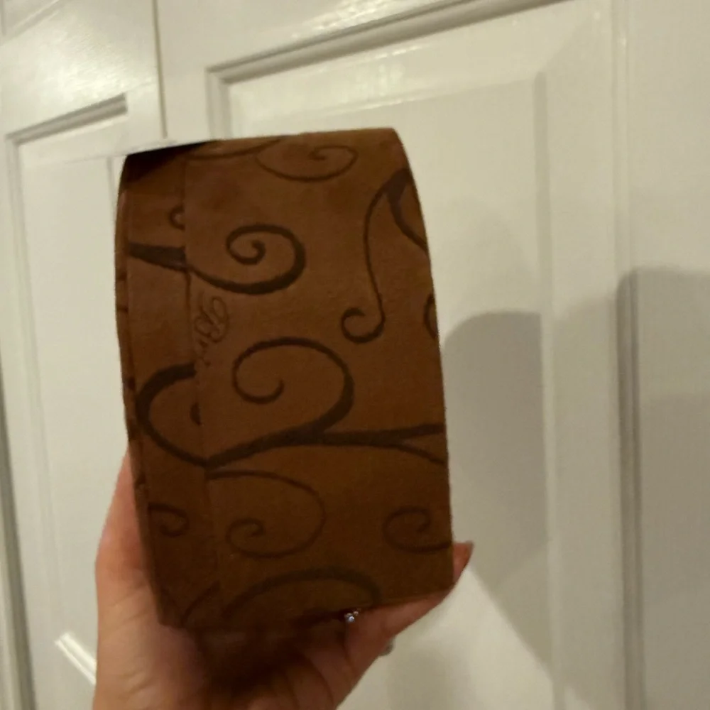 Brighton Suede Heart Shaped Jewelry Box - Picture 8 of 11